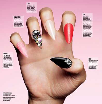 Lady-Gaga-Has-A-Different-Manicure-s