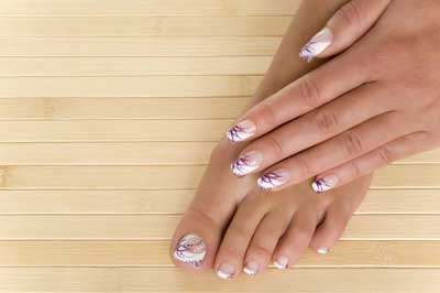 p-06-manicure-and-pedicure_s