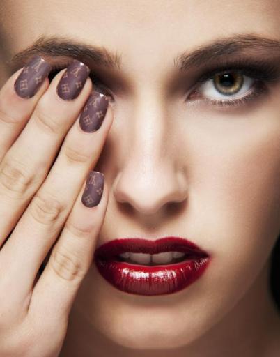 40 Easy Nail Designs You Can Try Any Day-s
