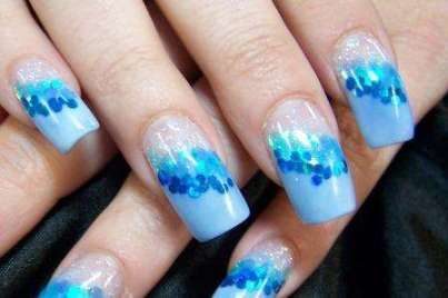 72 Magnificent Manicures-s