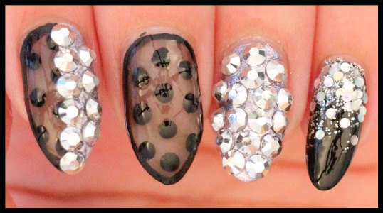 black and white studss