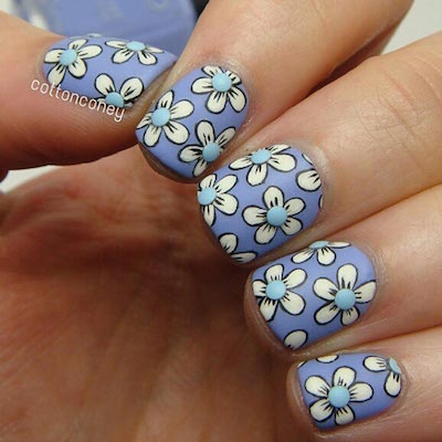 Matte-Flower-Nail-Design-for-Short-Nails