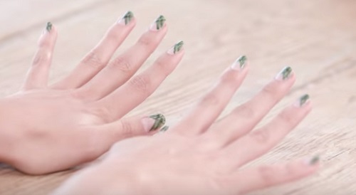 Winter Geometric Nail Art
